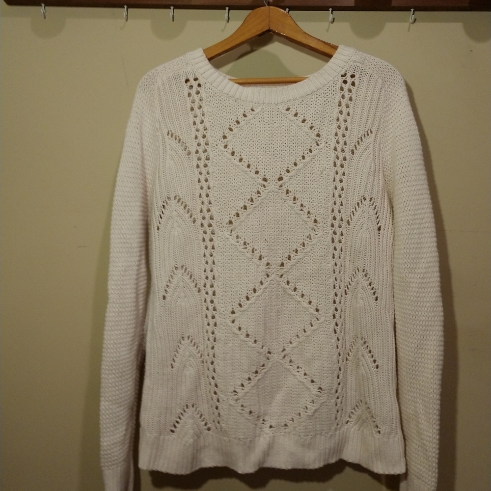 Old Navy White Sweater